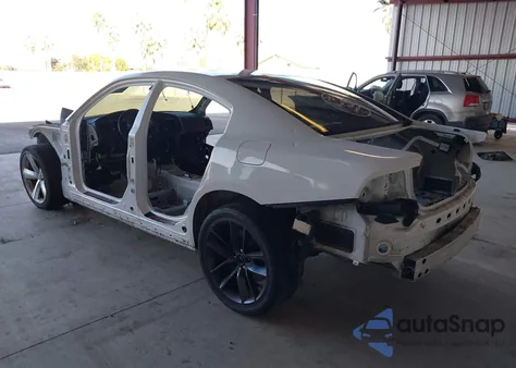 2019 Dodge Charger Scat Pack Rwd z USA, uszkodzony, nr VIN 2C3CDXGJ3KH647049